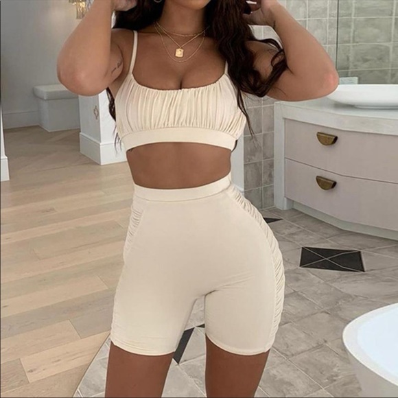 Matching set - Picture 2 of 2